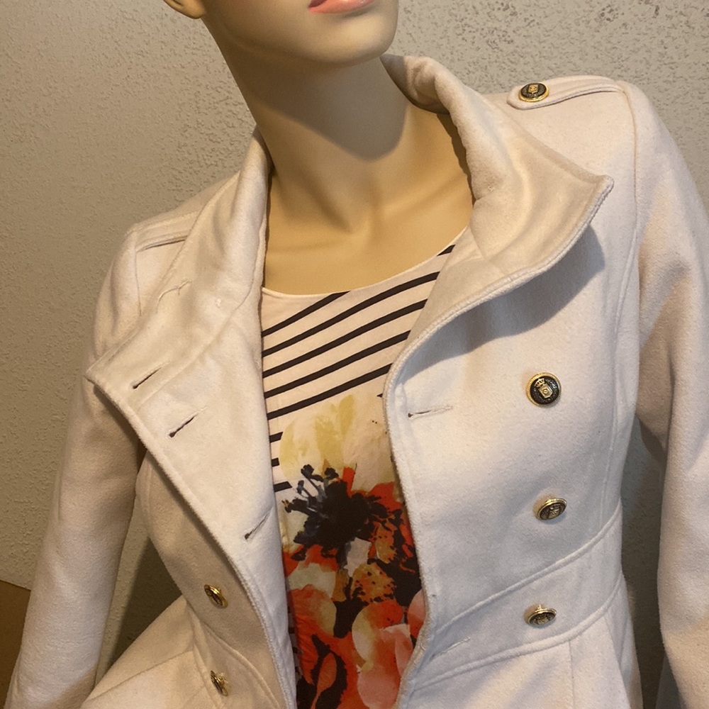 coat - Picture 6 of 16